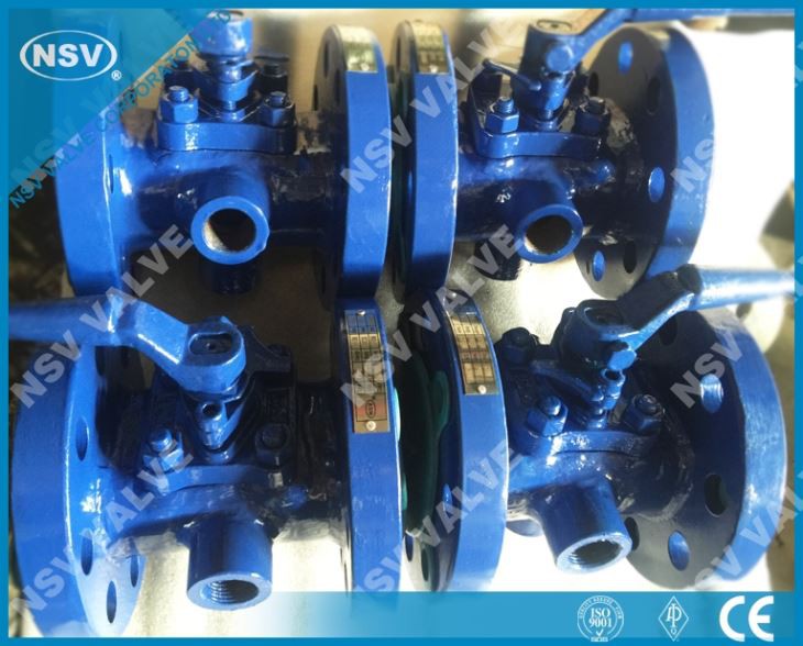 재킷 슬리브 플러그 밸브